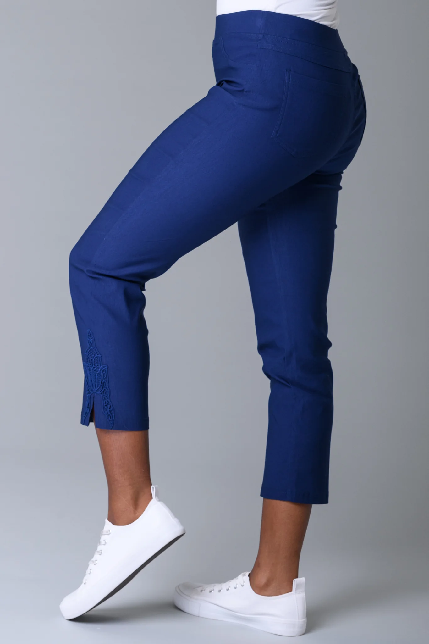 Crochet Peached Bengaline Trousers NAVY - Image 3