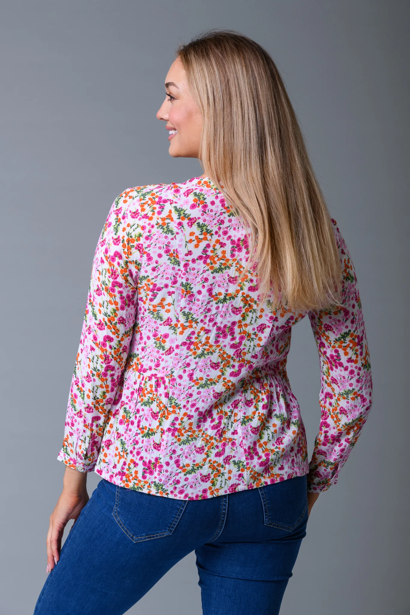 Ditsy Pleat Crinkle Top WHITE - Image 2