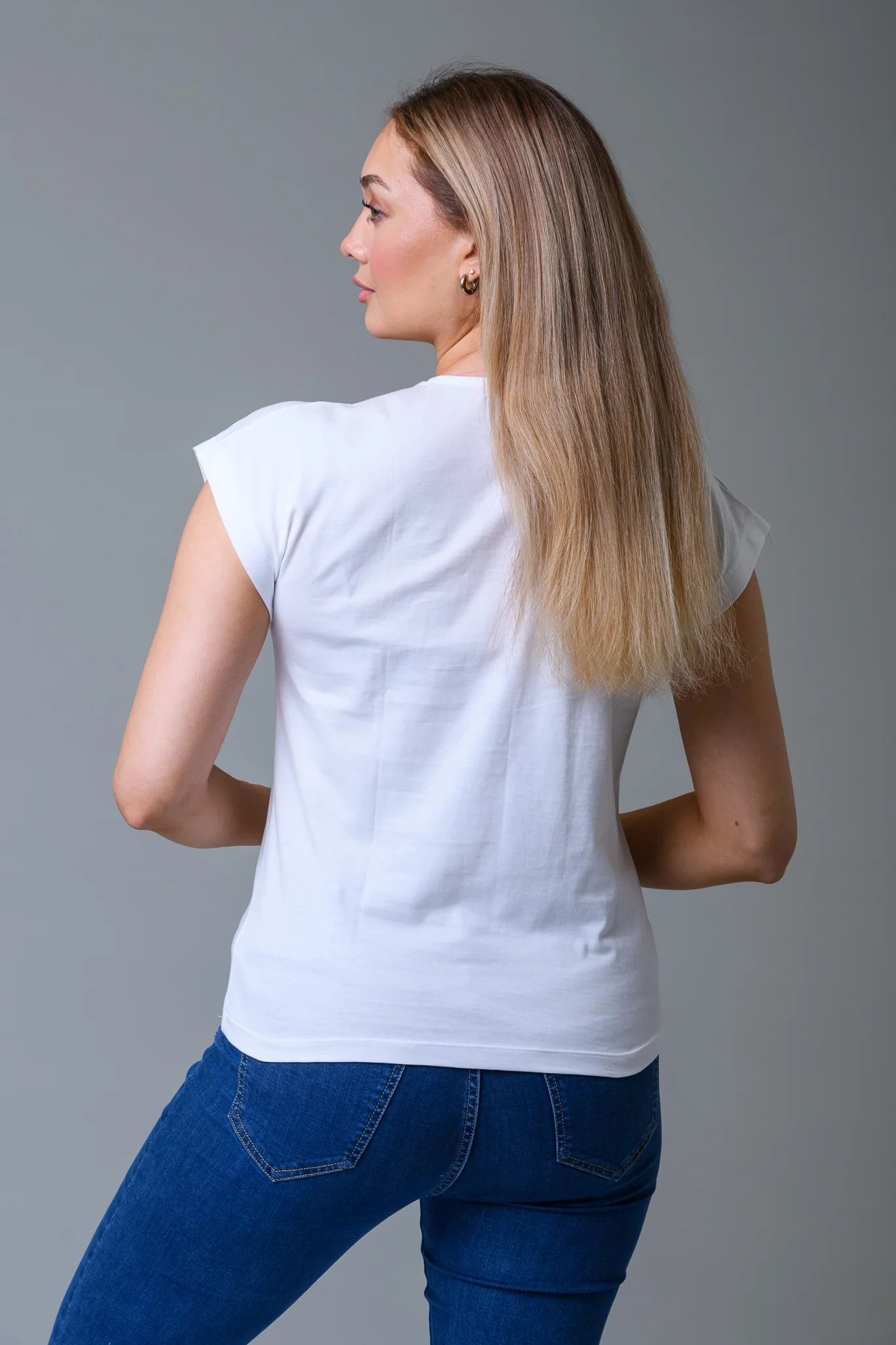 Embroidery Trim Notch Tee WHITE - Image 3