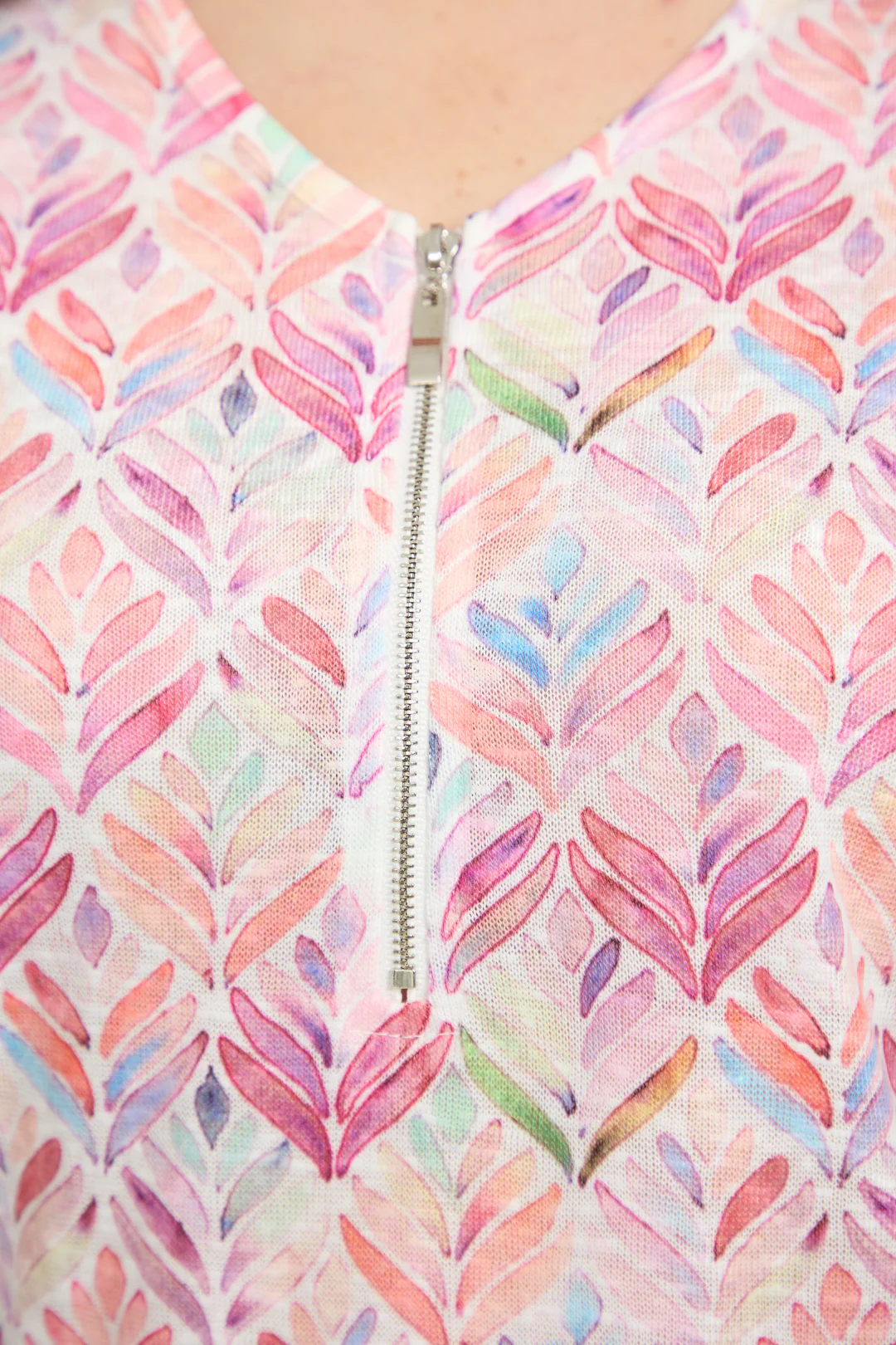 MULTI COLOUR PRINTED ZIP TEE PINK - Image 6