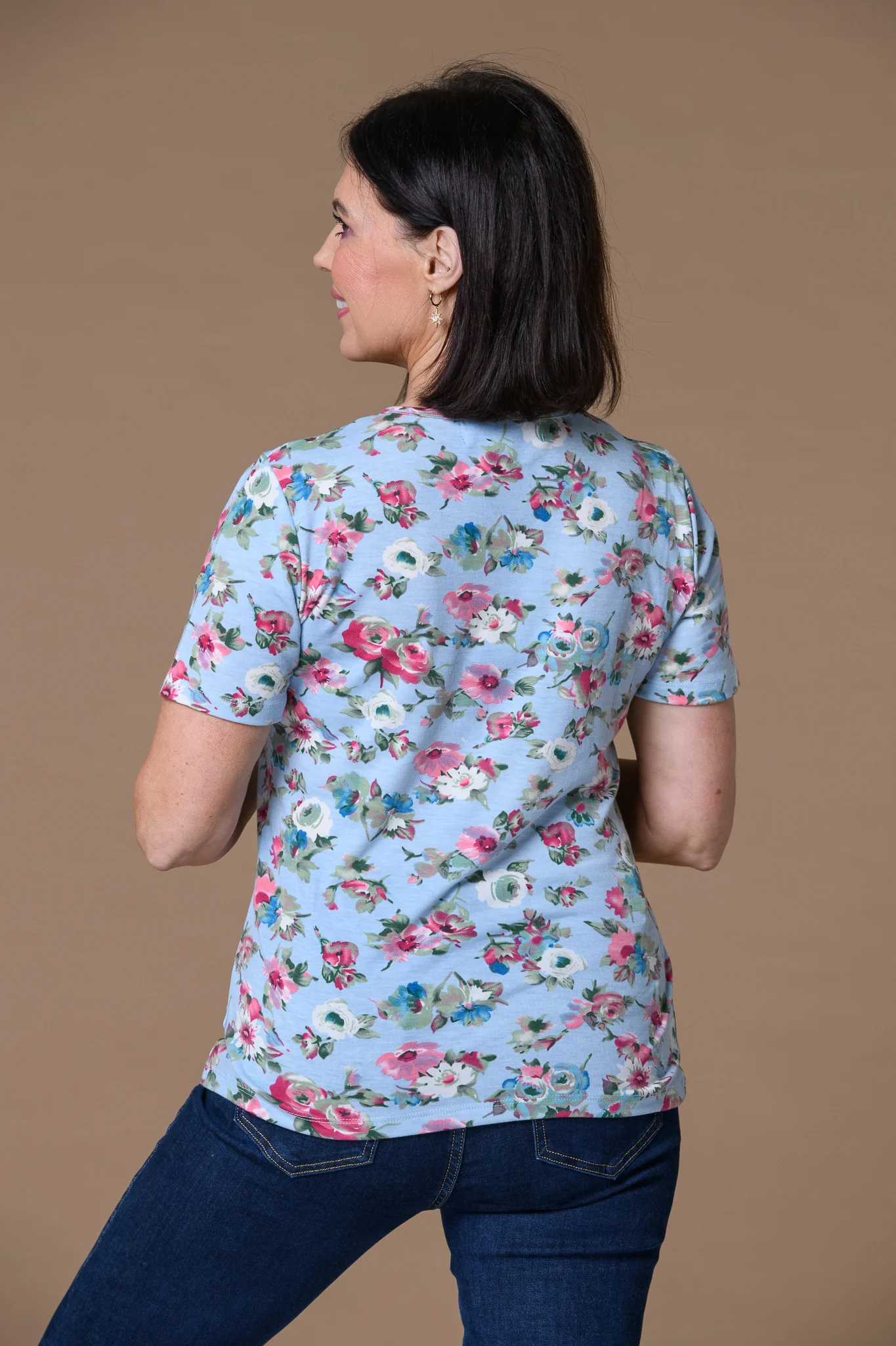 Pastel Flowers V Neck BLUE - Image 2