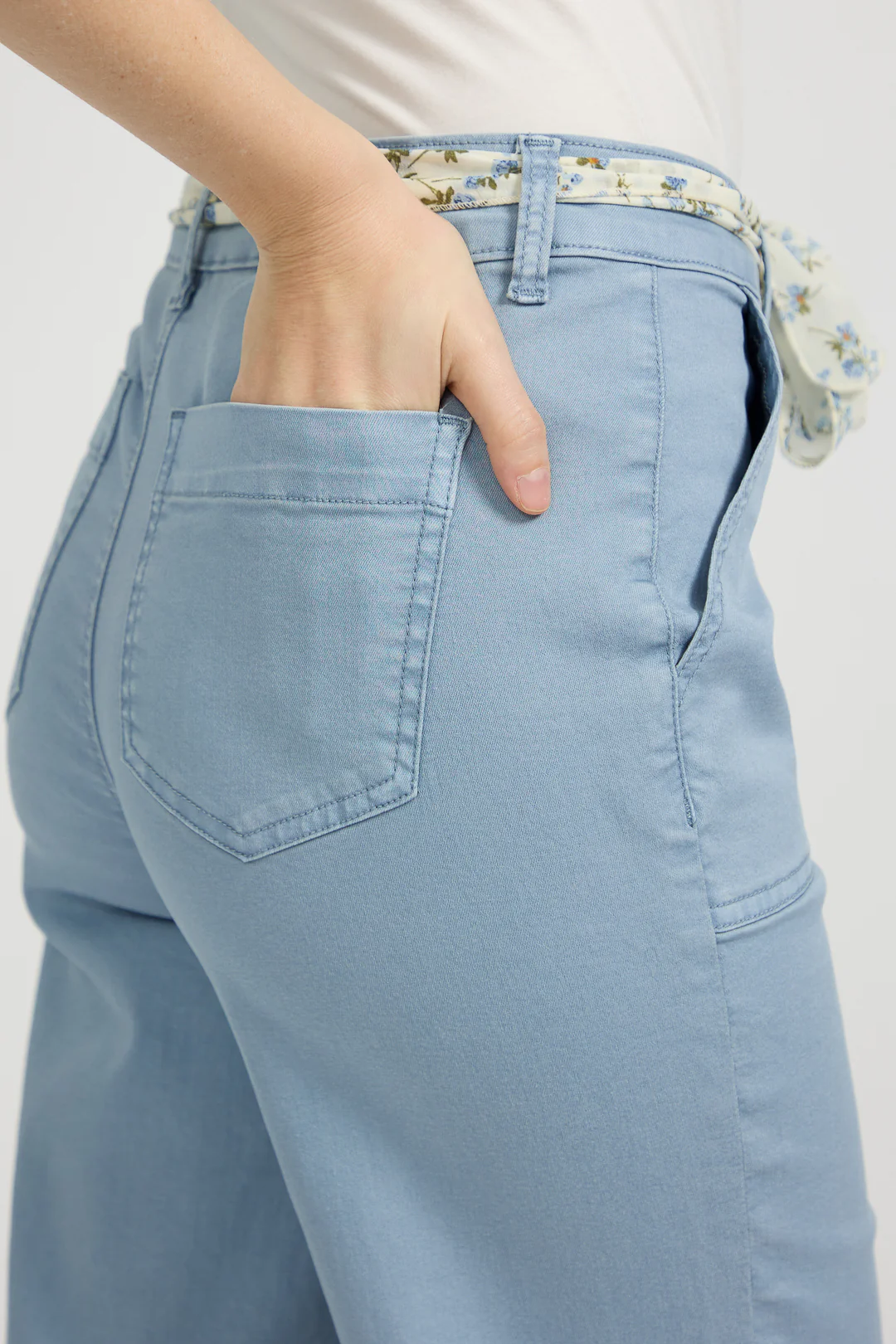 SCARF BELT TROUSERS BLUE - Image 6