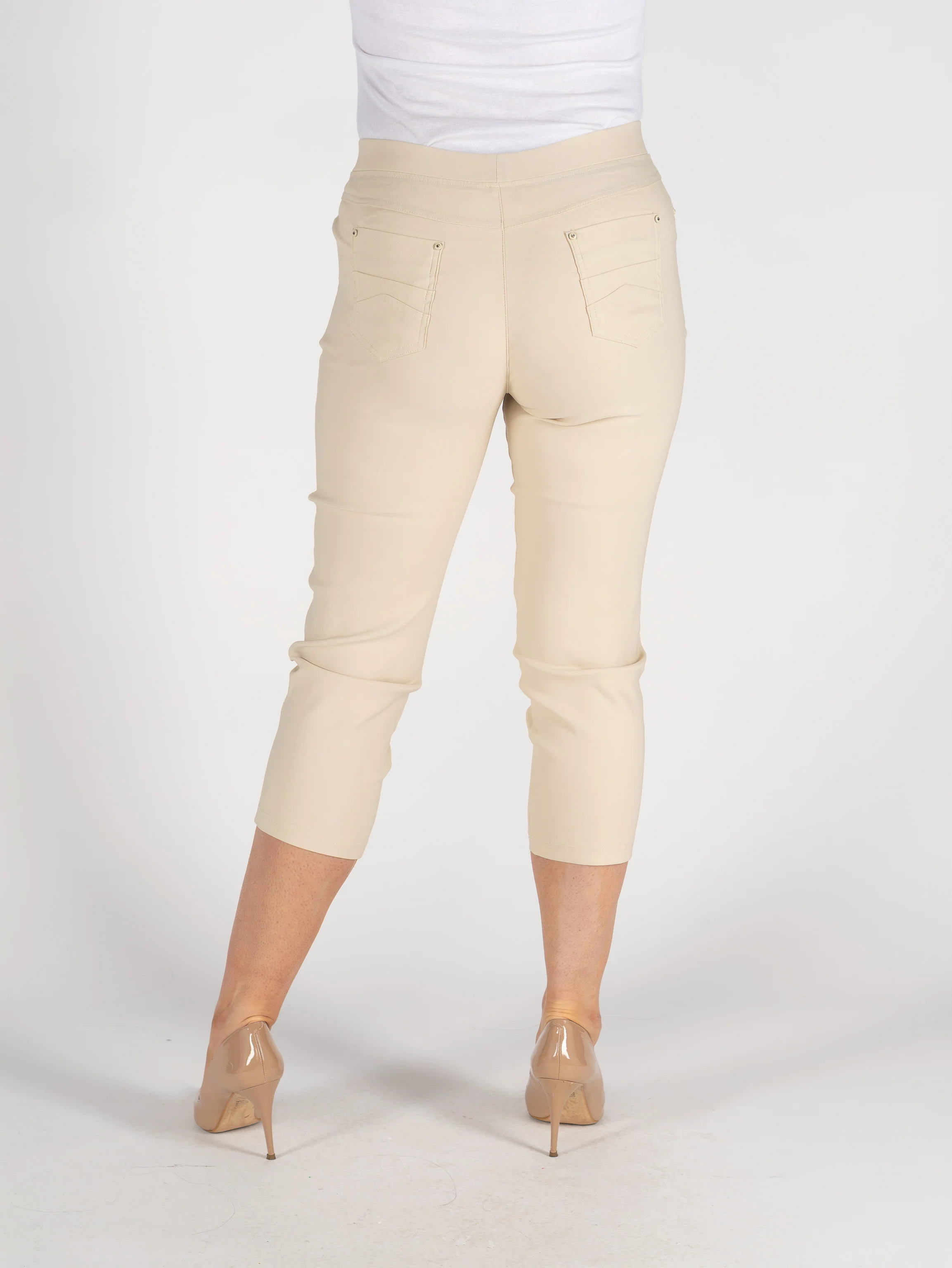 T30483  CROP 22 INCH STRETCH TROUSER ELASTIC WAI STONE - Image 2